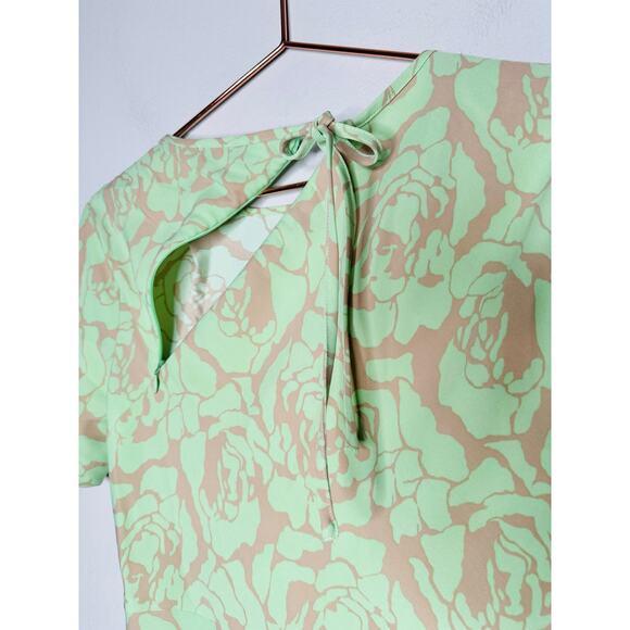 SAUNDERS COLLECTIVE Green Rose Printed Floral Crewneck Luna Maxi Dress Size 2 - Picture 9 of 16